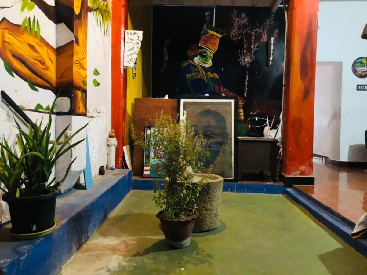 Gurukulam Hostel بونديتْشيري المظهر الخارجي الصورة