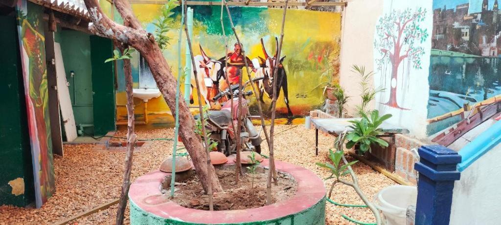Gurukulam Hostel بونديتْشيري المظهر الخارجي الصورة